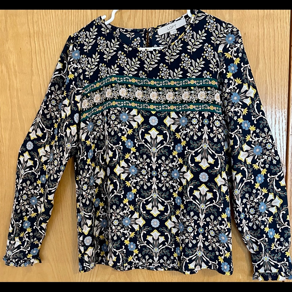 Pullover blouse